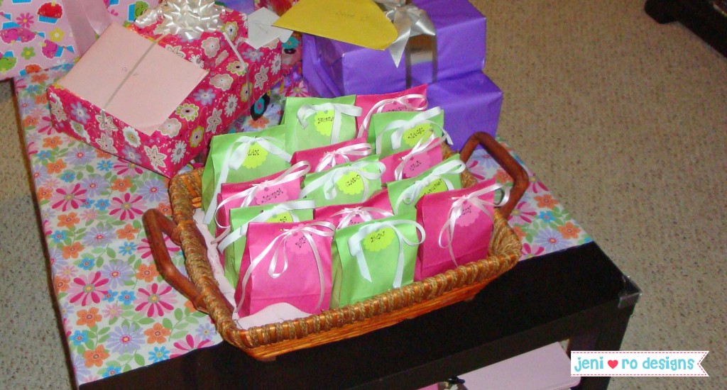 o 1st bday goody bags