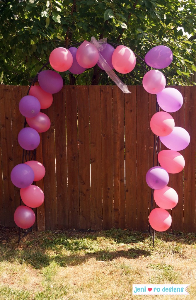 o 5th princess party balloon arch