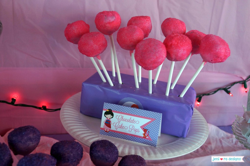 o 5th princess party cake pops